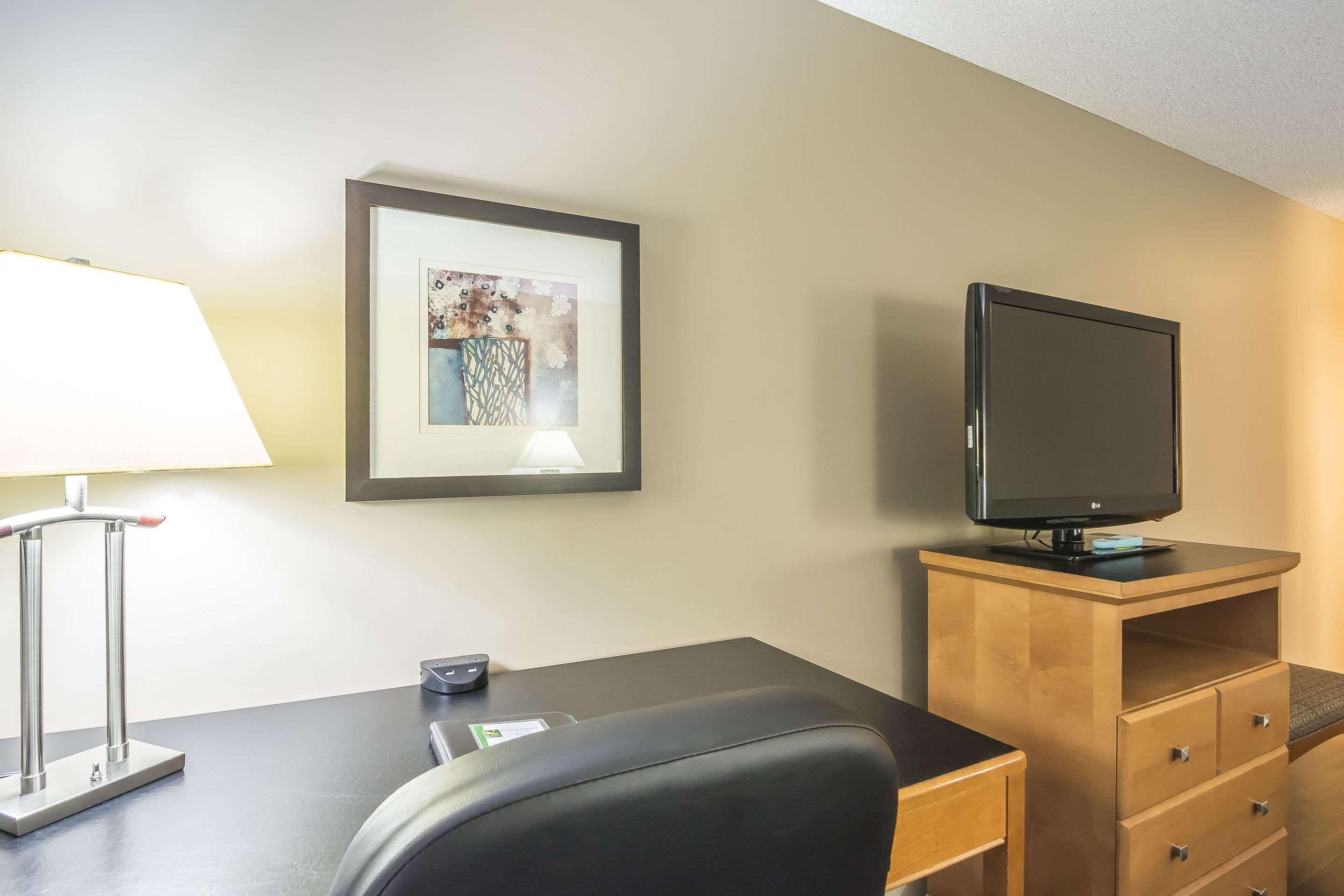 Quality Inn West Edmonton Exterior foto