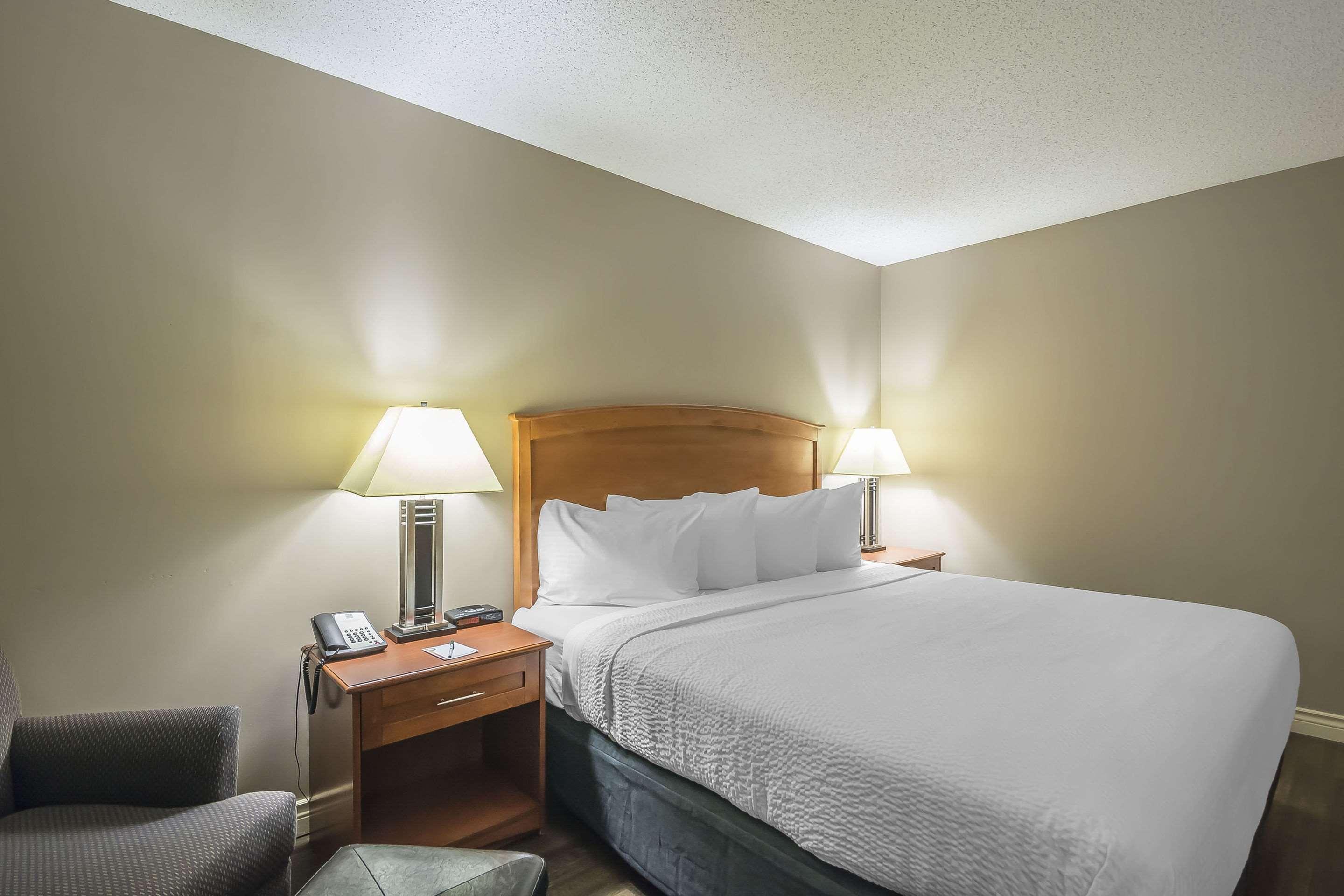 Quality Inn West Edmonton Exterior foto