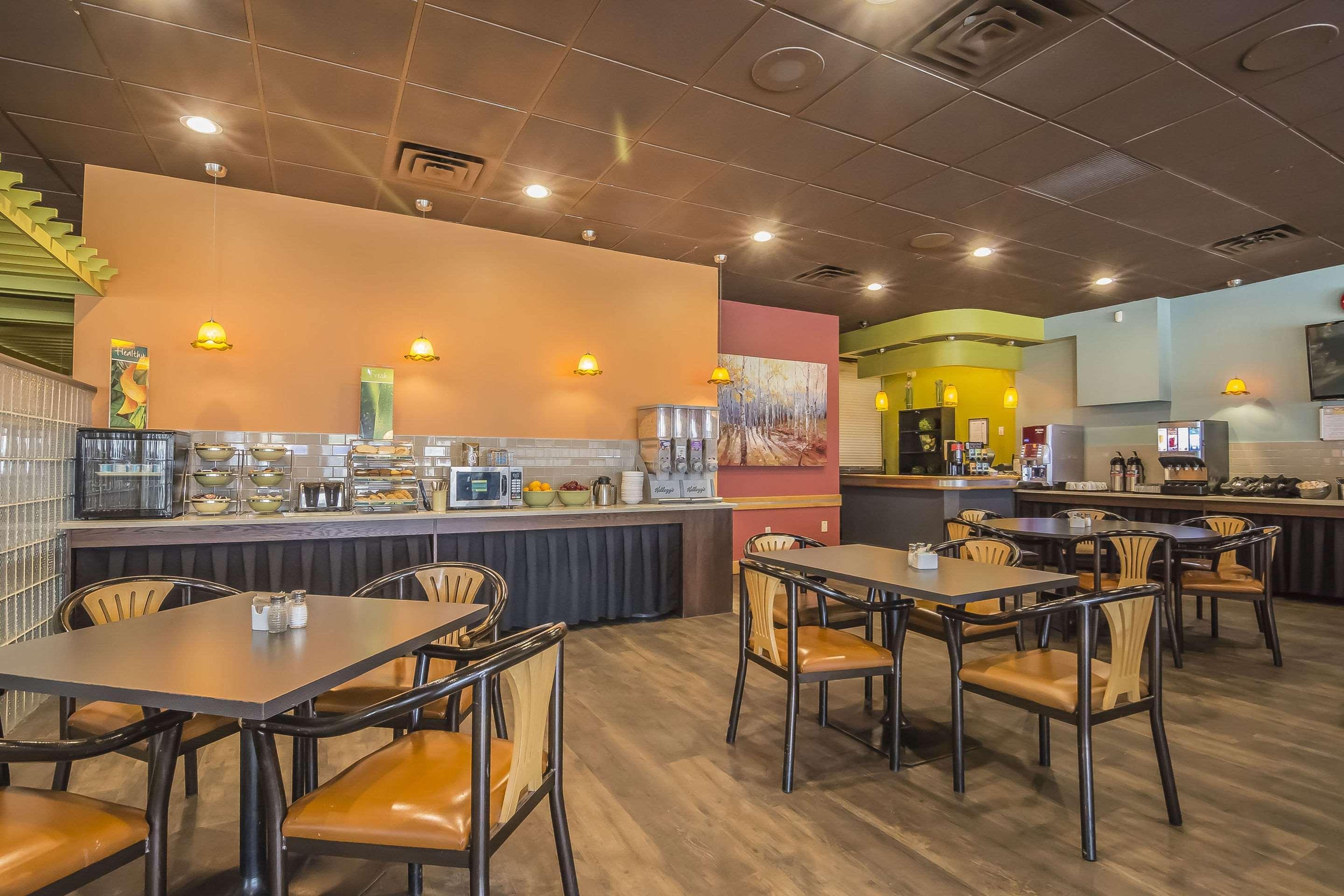 Quality Inn West Edmonton Exterior foto